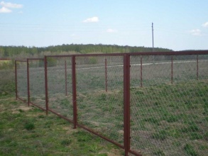 Забор из сетки рабицы в натяг секционный 12 метров фото в Родниках